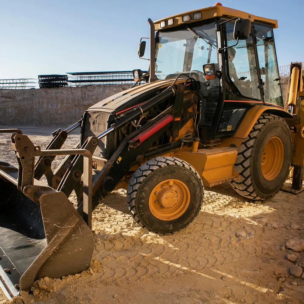 Эксковатор-погрузчик  JCB